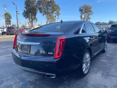 Used 2013 Cadillac XTS Platinum FWD image 5