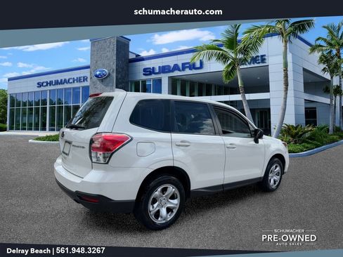 Used 2018 Subaru Forester 2.5i AWD/4WD image 7