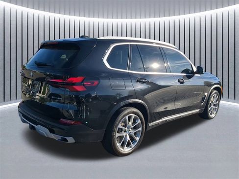 Certified 2024 BMW X5 sDrive40i w/ Premium Package image 5