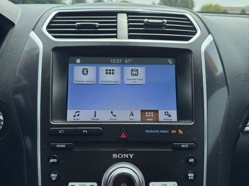 Used 2019 Ford Explorer Sport w/ Equipment Group 401A AWD/4WD image 12