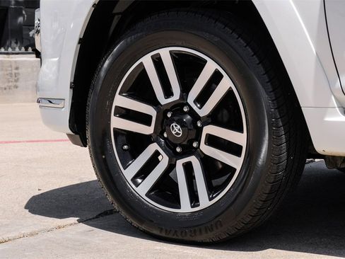 Used 2019 Toyota 4Runner Limited image 56