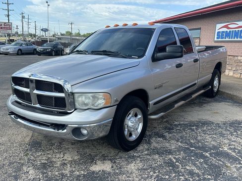 Used 2005 Dodge Ram 3500 Truck SLT w/ Quad Cab Big Horn Value Group RWD image 5