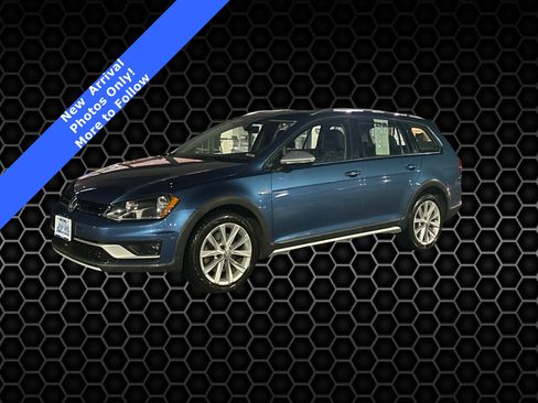 Used 2017 Volkswagen Golf Alltrack SE image 16