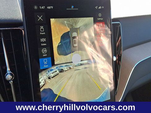 New 2026 Volvo XC60 B5 Plus w/ Protection Package Premier image 12