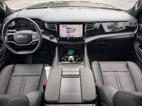 New 2026 Jeep Grand Wagoneer Summit w/ Rear Seat Video Group I AWD/4WD image 18