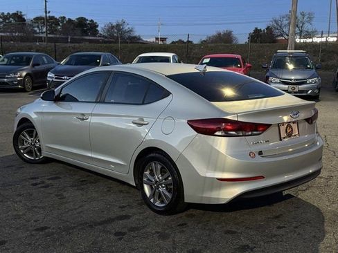 Used 2018 Hyundai Elantra Value Edition image 10