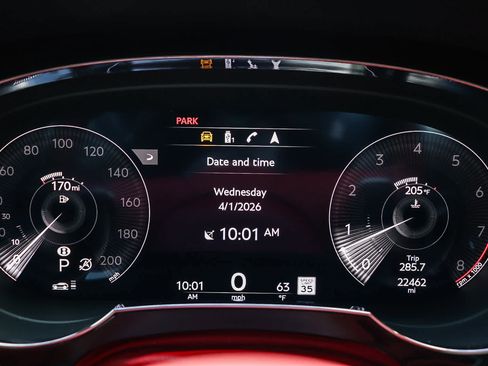 Used 2021 Bentley Bentayga AWD/4WD image 36