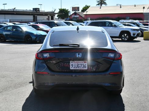 Used 2024 Honda Civic EX-L image 7