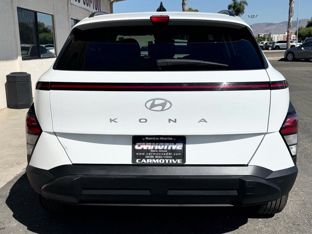 Used 2024 Hyundai Kona SEL FWD image 5