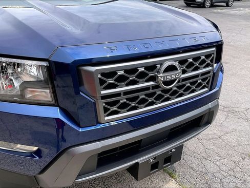 Used 2023 Nissan Frontier SV w/ SV Convenience Package AWD/4WD image 29