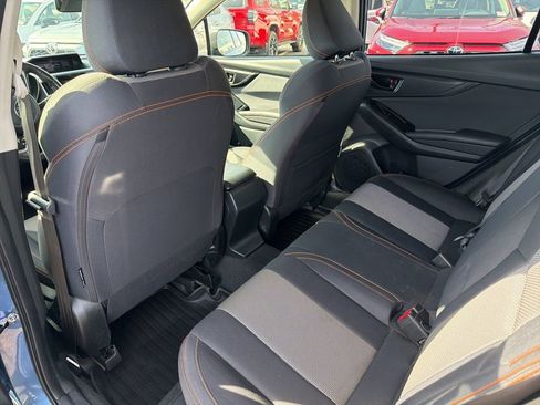 Used 2021 Subaru Crosstrek 2.0i Premium image 18