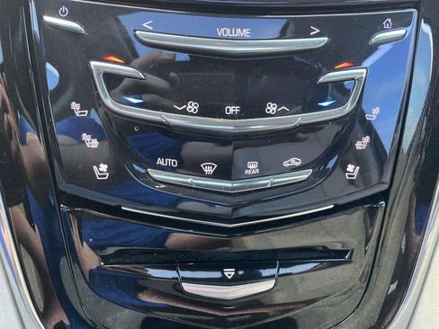 Used 2016 Cadillac Escalade Premium image 37