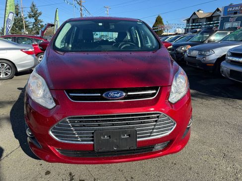 Used 2015 Ford C-MAX SEL image 2
