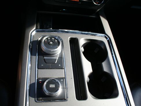 Used 2020 Ford Expedition Max XLT w/ Equipment Group 201A image 34