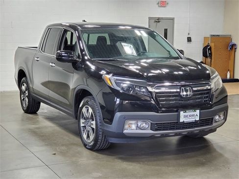 Used 2017 Honda Ridgeline RTL-E image 3