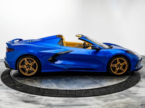 Used 2020 Chevrolet Corvette Stingray Premium Conv w/ 3LT Preferred Equipment Group image 21