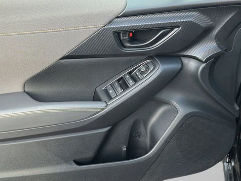 Certified 2025 Subaru Crosstrek 2.5i Sport w/ Crosstrek Mirror Package image 23