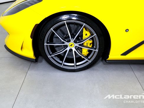 Used 2023 Ferrari 812 GTS RWD image 31