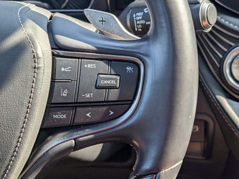 Certified 2022 Lexus LS 500 AWD w/ Interior Upgrade Package image 25