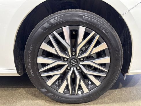 Used 2026 Nissan Altima 2.5 SV AWD/4WD image 44