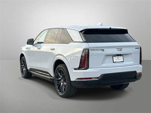 New 2026 Cadillac Escalade IQ Sport 1 w/ LPO, ONYX Package image 16