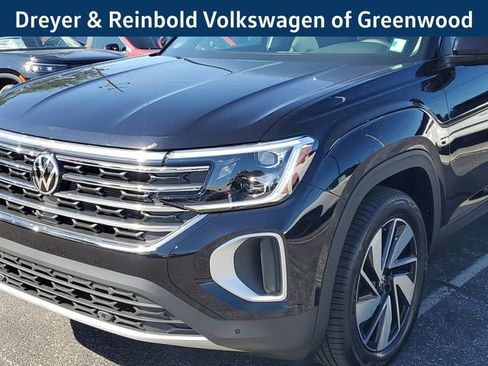 New 2026 Volkswagen Atlas SE image 9