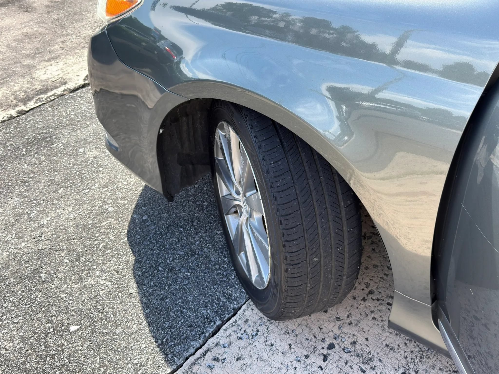 Used 2011 Toyota Avalon Limited FWD image 8