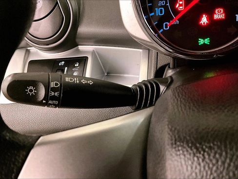 Used 2015 Chevrolet Spark LS image 31