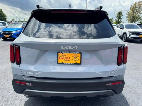 Used 2023 Kia Sorento X-Line EX AWD/4WD image 4