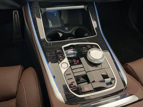 New 2026 BMW X5 xDrive50e w/ Executive Package AWD/4WD image 11