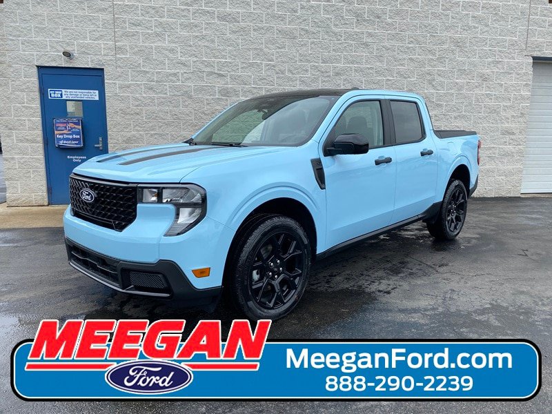 New 2026 Ford Maverick XLT w/ XLT Luxury Package AWD/4WD image 1