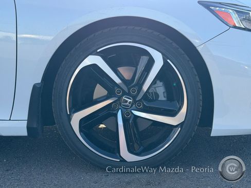 Used 2022 Honda Accord Sport image 6