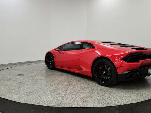 Used 2017 Lamborghini Huracan LP 580-2 RWD image 3