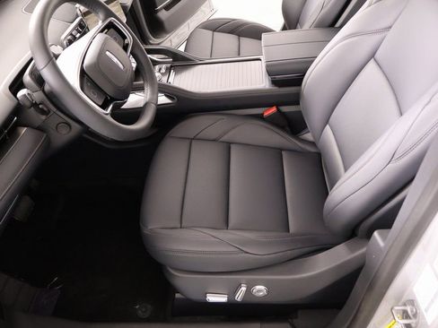 New 2026 Lincoln Nautilus Premier AWD/4WD image 11