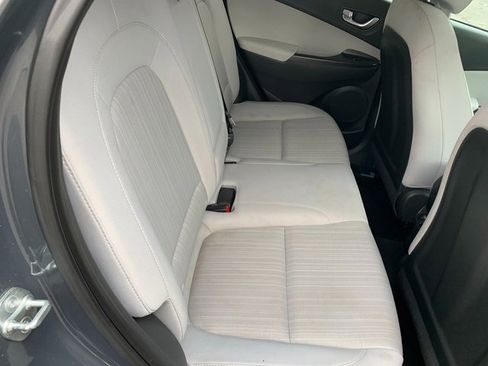 Certified 2023 Hyundai Kona SEL w/ Convenience Package image 14