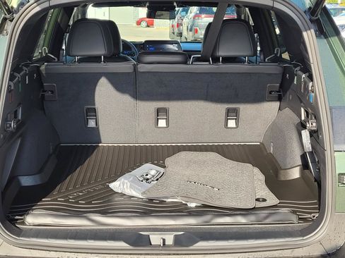 New 2026 Subaru Outback Premium AWD/4WD image 18