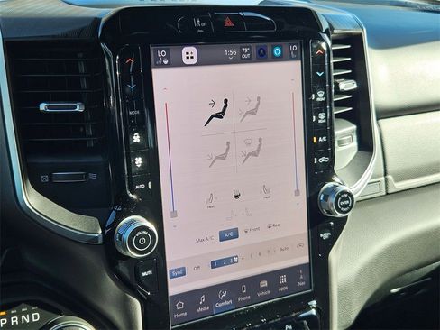 New 2026 RAM 1500 4x4 Crew Cab image 27