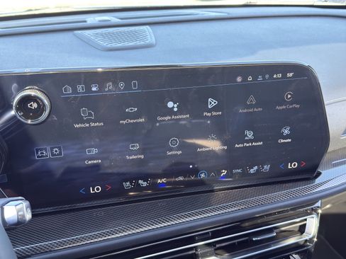 New 2026 Chevrolet Traverse High Country AWD/4WD image 16