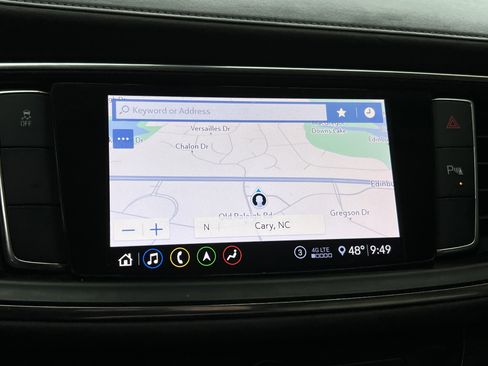 Used 2021 Buick Enclave Essence w/ Sound and Sites Package image 24