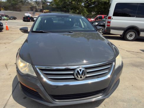 Used 2012 Volkswagen CC Sport FWD image 6