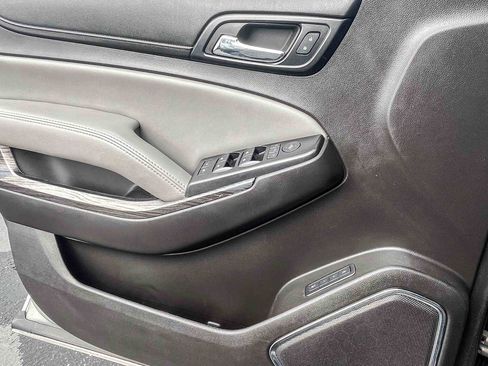 Used 2017 Chevrolet Tahoe LT w/ Luxury Package image 19