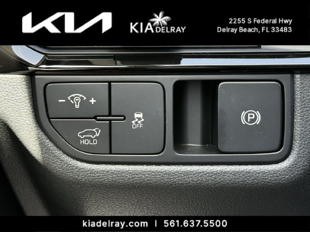 New 2026 Kia Sportage EX FWD image 25