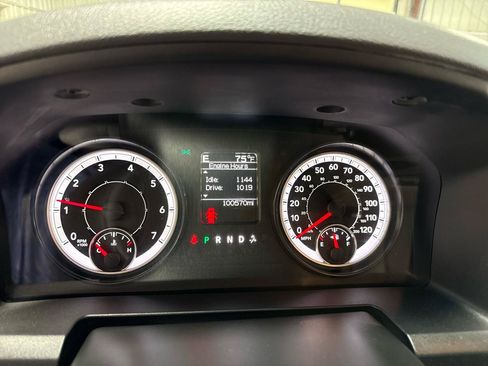 Used 2017 RAM 1500 Express w/ Black Ram 1500 Express Group AWD/4WD image 13