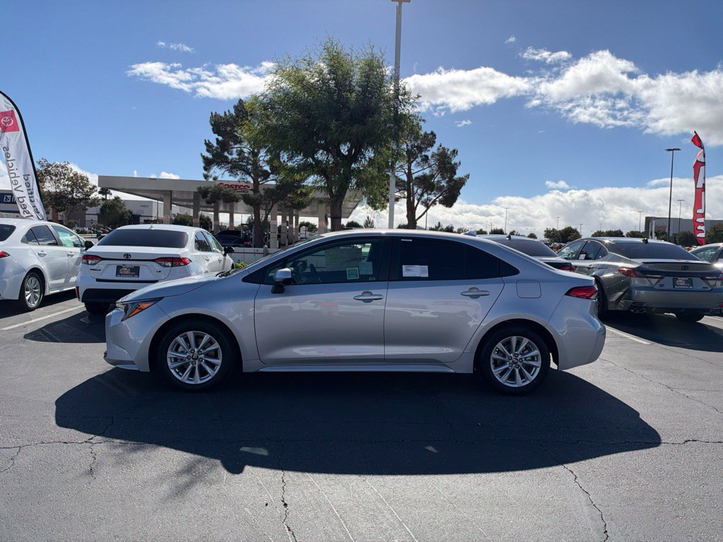 New 2027 Toyota Corolla LE w/ LE Premium Package FWD image 1