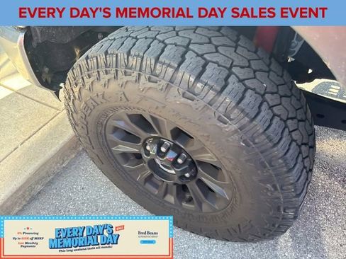 Used 2022 Ford F350 Lariat w/ Tremor Off-Road Package AWD/4WD image 7