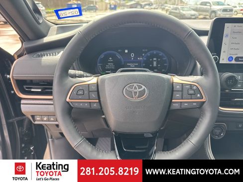 Used 2026 Toyota Grand Highlander AWD Hybrid image 16