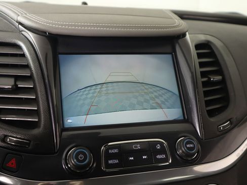 Used 2019 Chevrolet Impala LT image 6