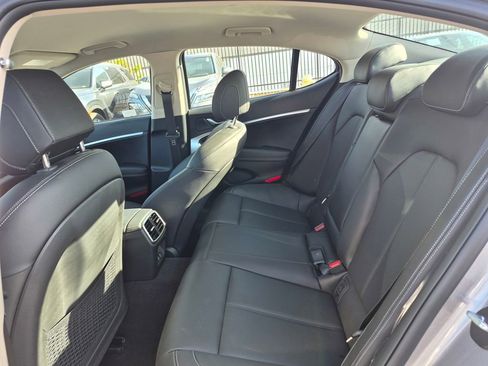 Used 2026 Genesis G70 2.5T image 20