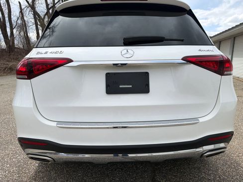 Used 2020 Mercedes-Benz GLE 450 4MATIC image 4