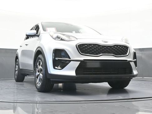 Used 2022 Kia Sportage LX image 27